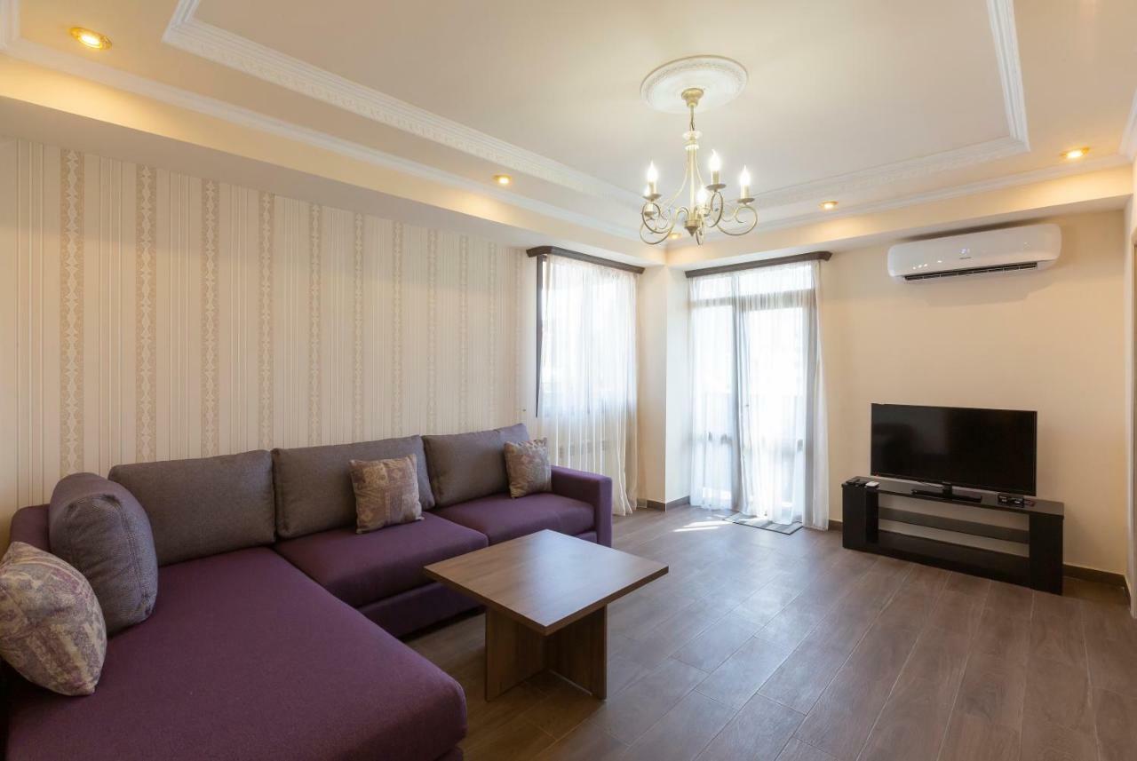 Umba Apartment N3 - Balcony And Mount Ararat View Jerevan Exteriör bild