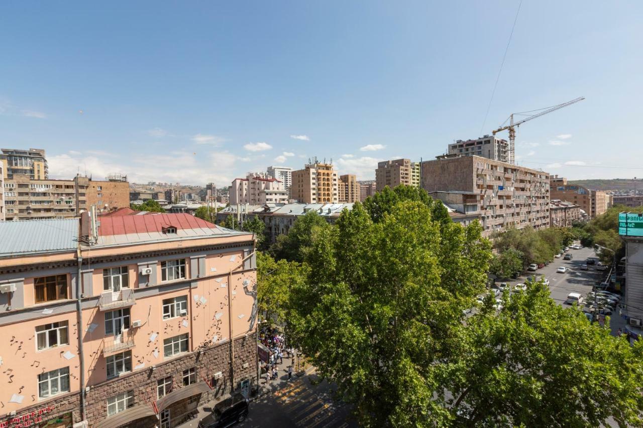 Umba Apartment N3 - Balcony And Mount Ararat View Jerevan Exteriör bild